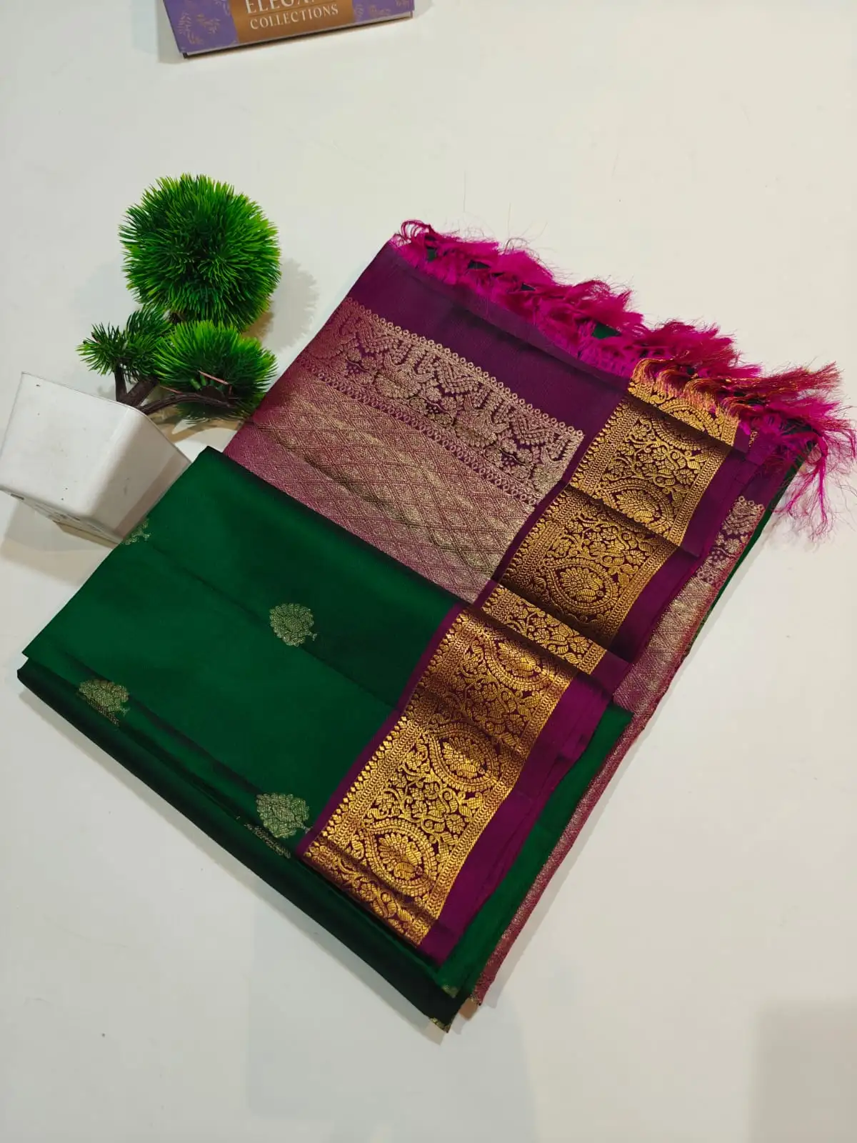 Emerald Magenta Contrast Zari Kanchi Silk Saree